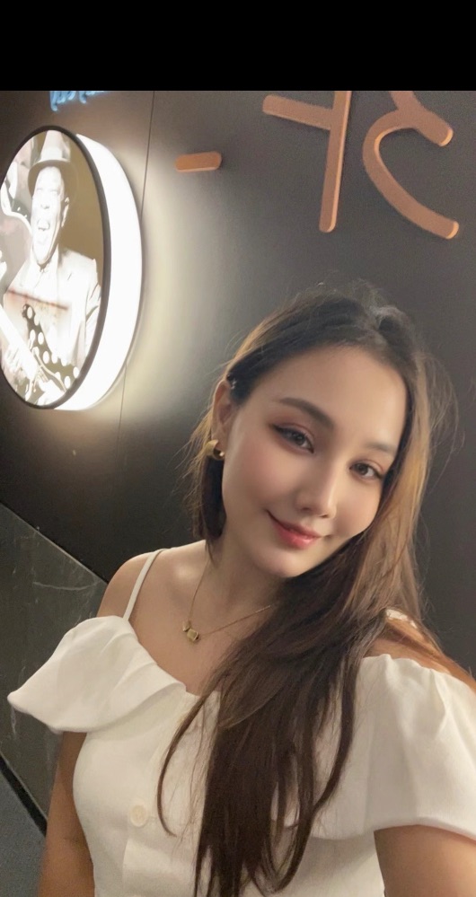 1DA8DF74-B878-43EC-8DC6-0064B43C24ED.jpeg
