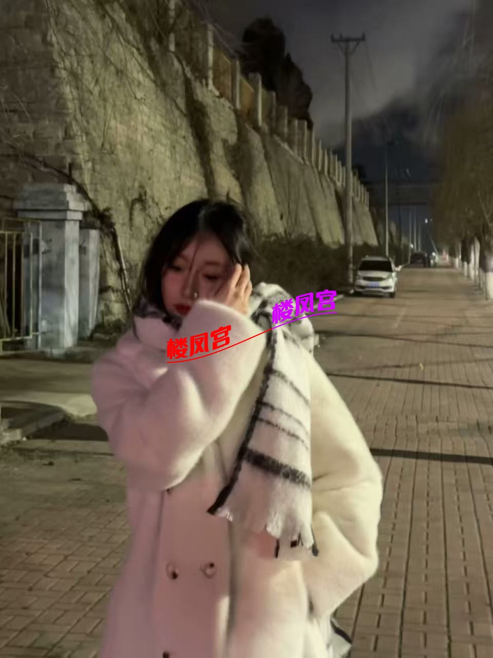 1011761395997_.pic.jpg